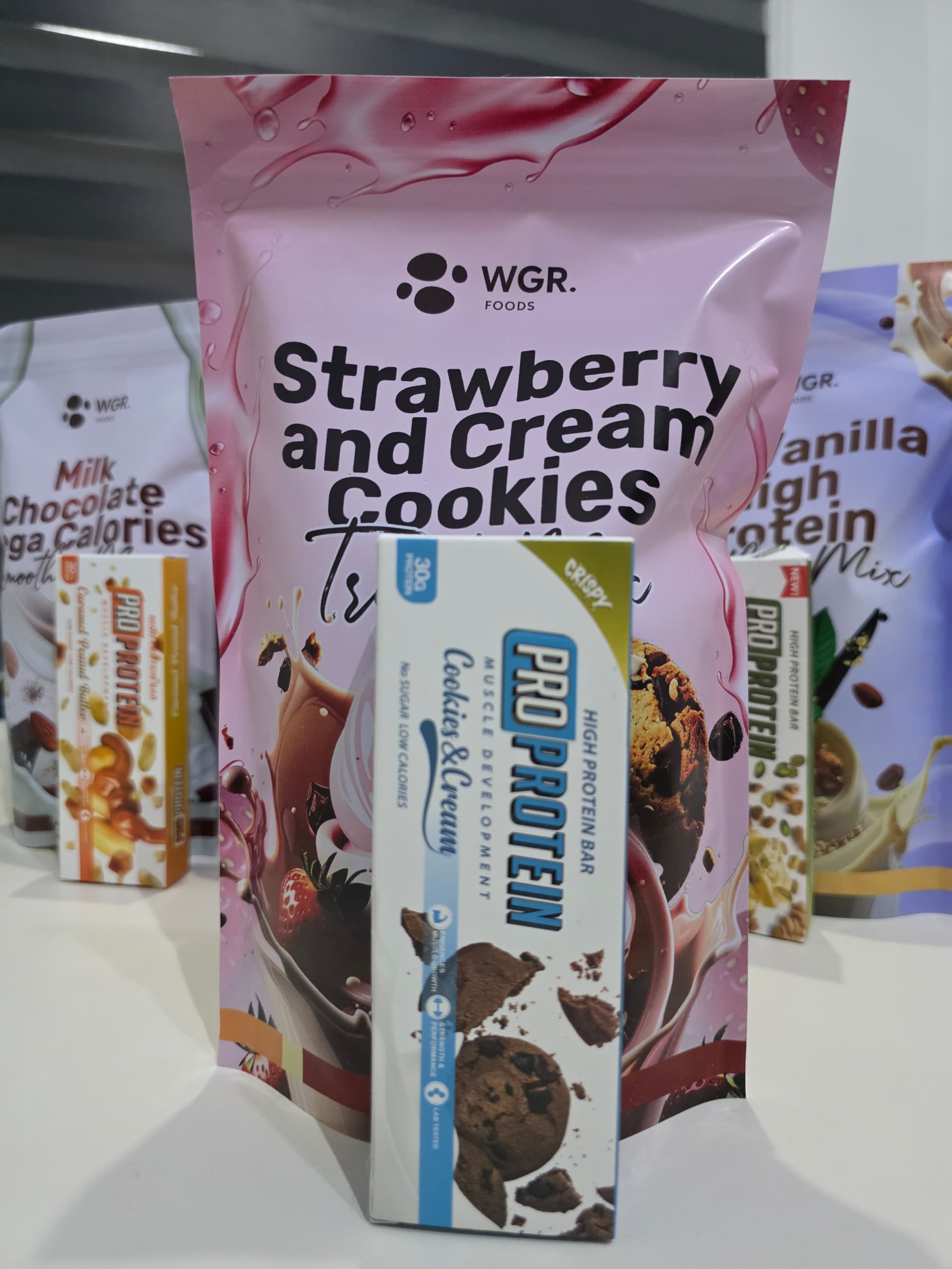 Strawberry and Cream Cookies Treat Mix